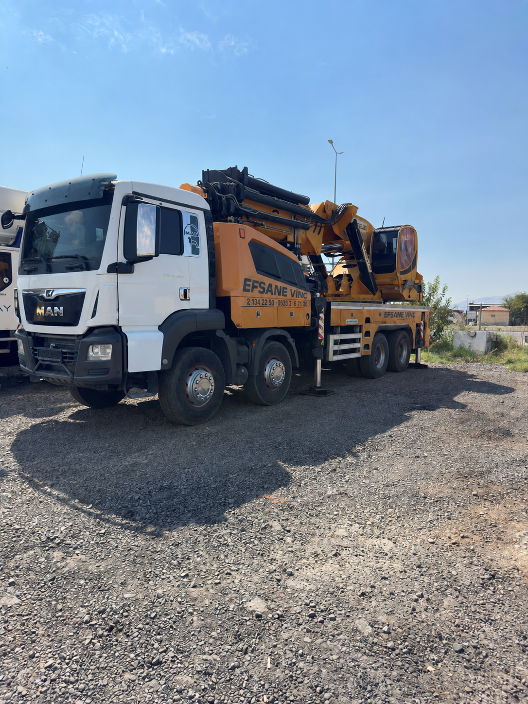 EFSANE VİNÇ 80 ton Hi-Up vinç